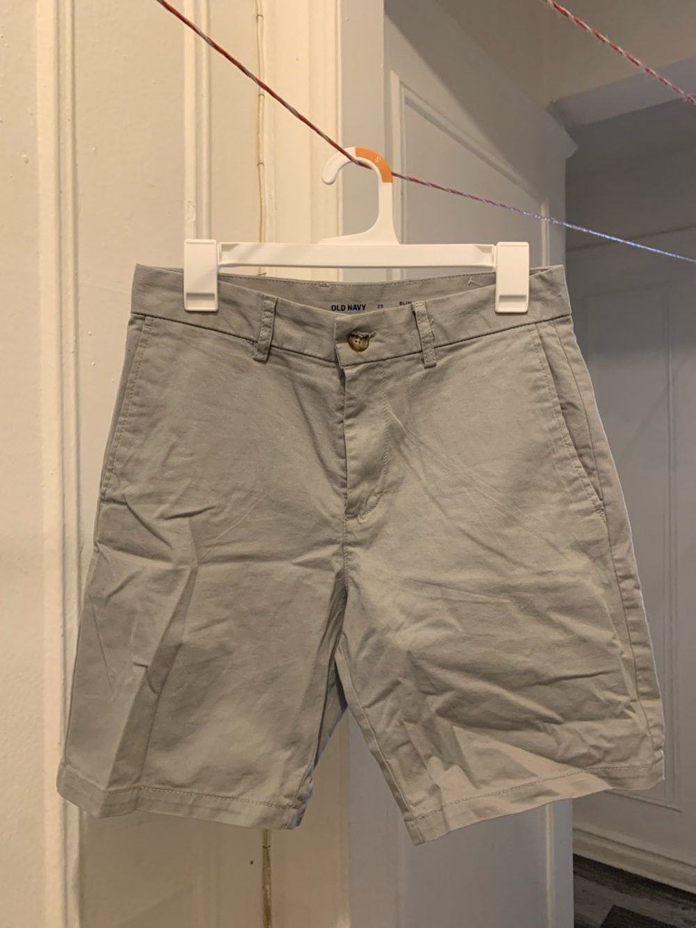 Old Navy Men's Light Gray Flat Front Chino Shorts